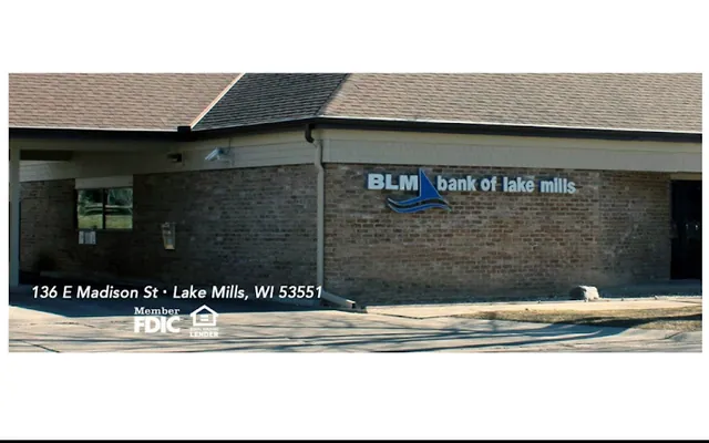 Bank of Lake Mills location