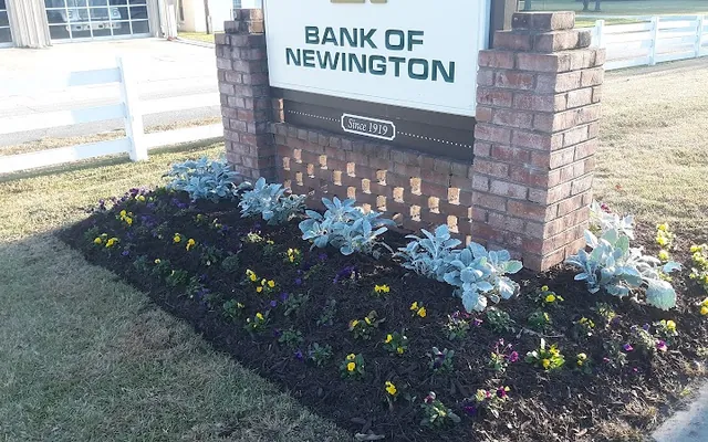 Bank of Newington location