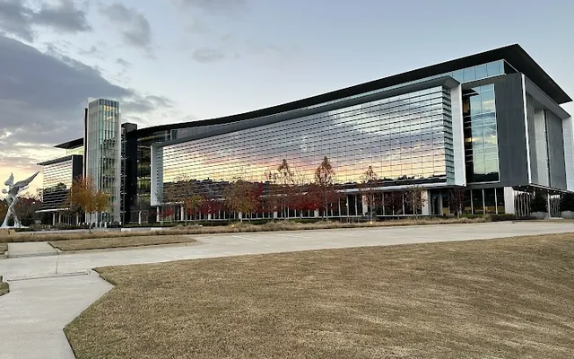 Bank OZK location