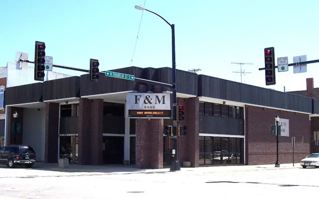 Farmers and Merchants Savings Bank location