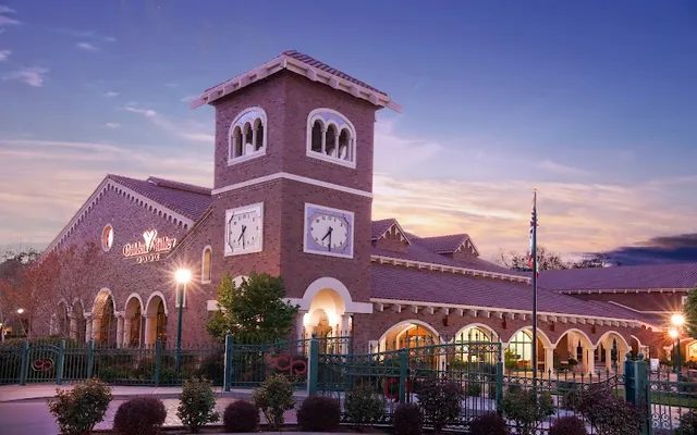 Golden Valley Bank location