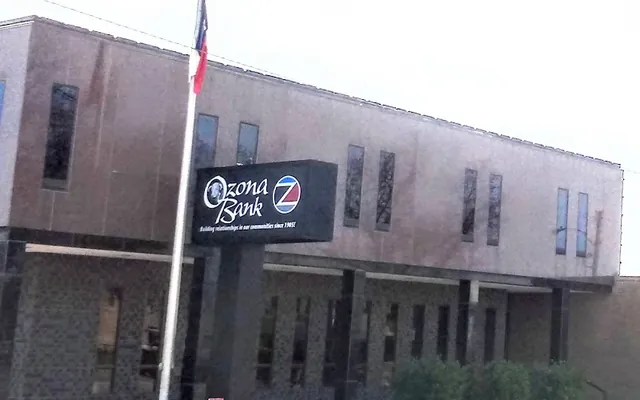 Ozona Bank location