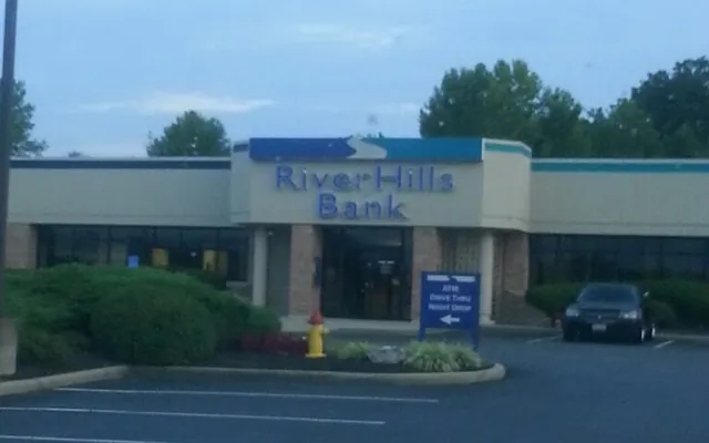 RiverHills Bank location