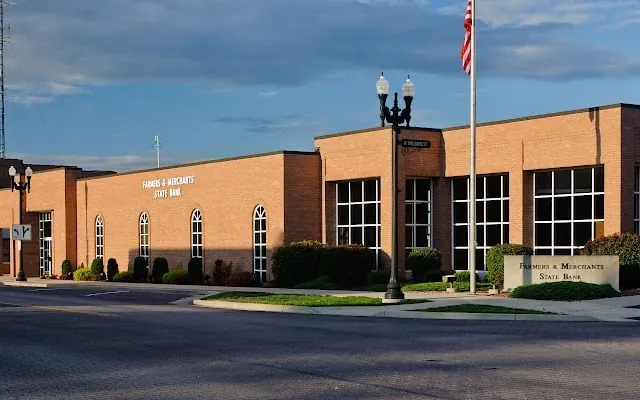 The Farmers and Merchants State Bank location