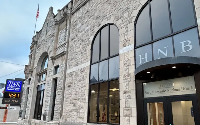 The Honesdale National Bank location
