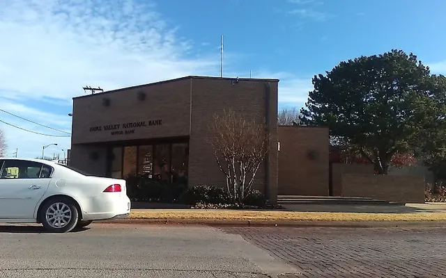 The Pauls Valley National Bank location