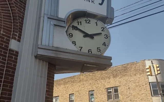 Valley National Bank location