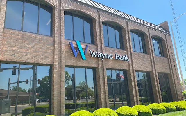 Wayne Bank and Trust Co location